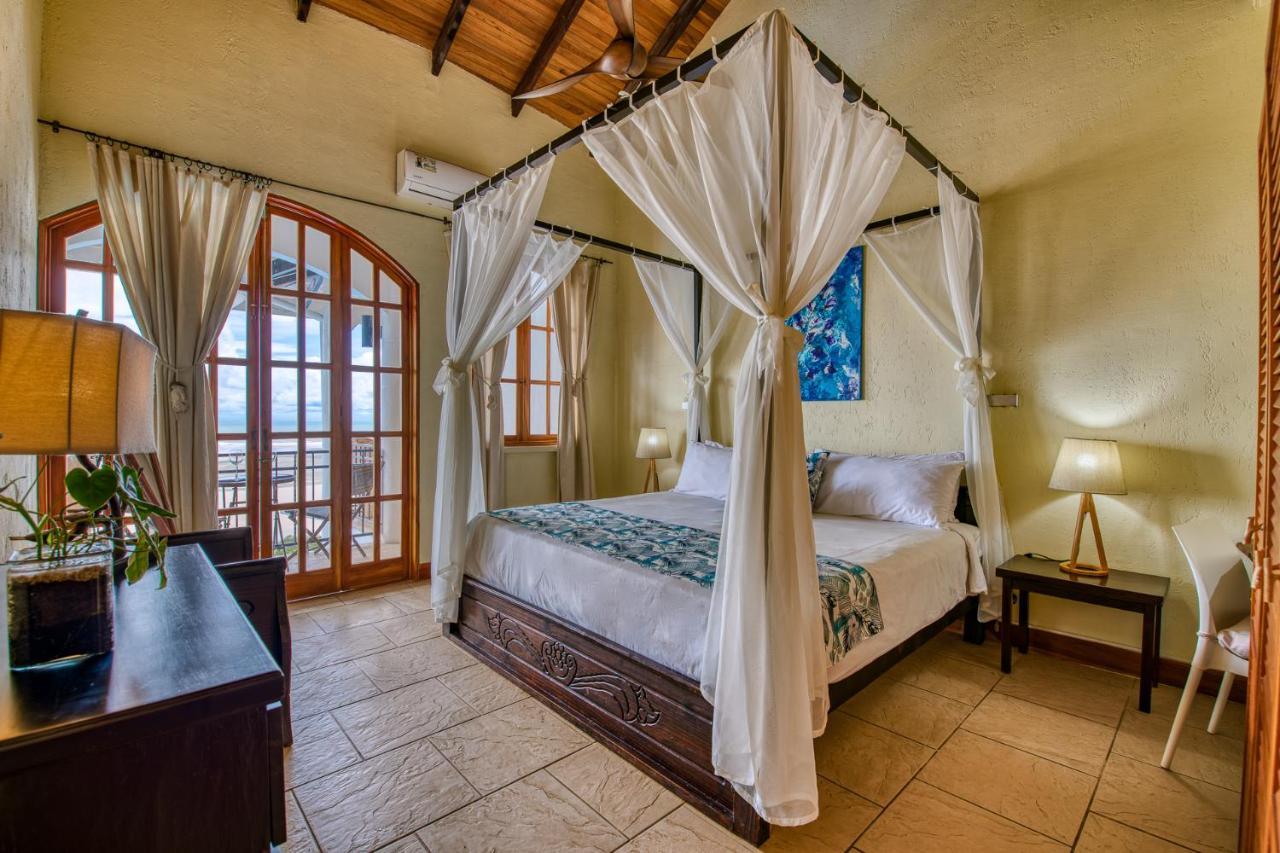 El Castillo Luxury Boutique Hotel- (Adults Only) أوخوتشال المظهر الخارجي الصورة